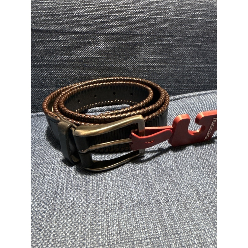 TRAFALGAR Belt Men's Size 34 Black Silver Buckle USA VTG